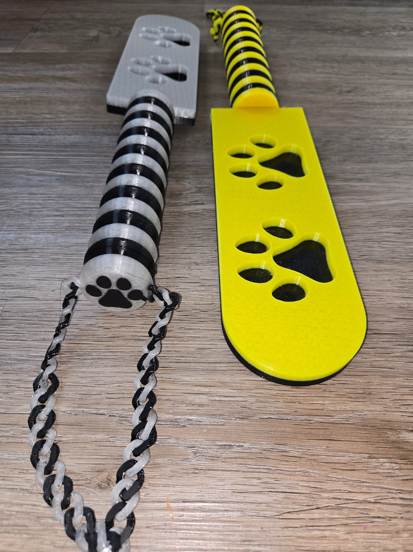 🐾Puppy Paw Print BDSM Paddle – Flexible Impact Toy Pupifer's Paddles