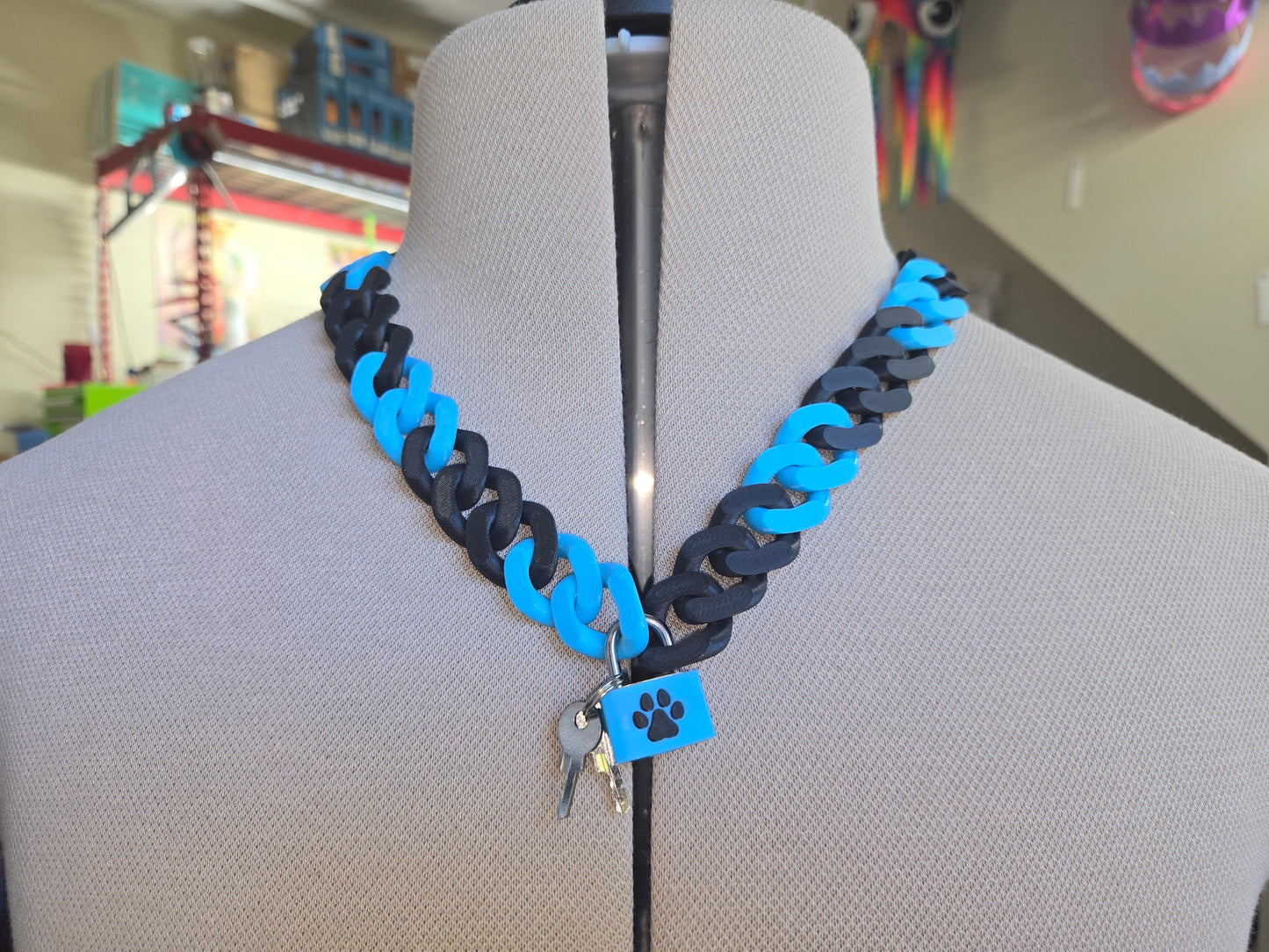 🔗 Multicolor Cuban Chain Necklace/Collar with Matching Padlock – Colorful, Personalized, Durable, & Stylish Pupifer's Paddles