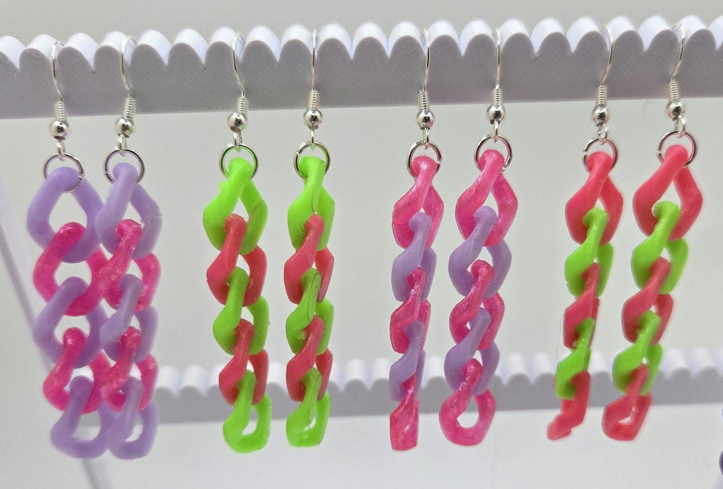 3D Printed Cuban Chain Earrings Pupifer's Paddles