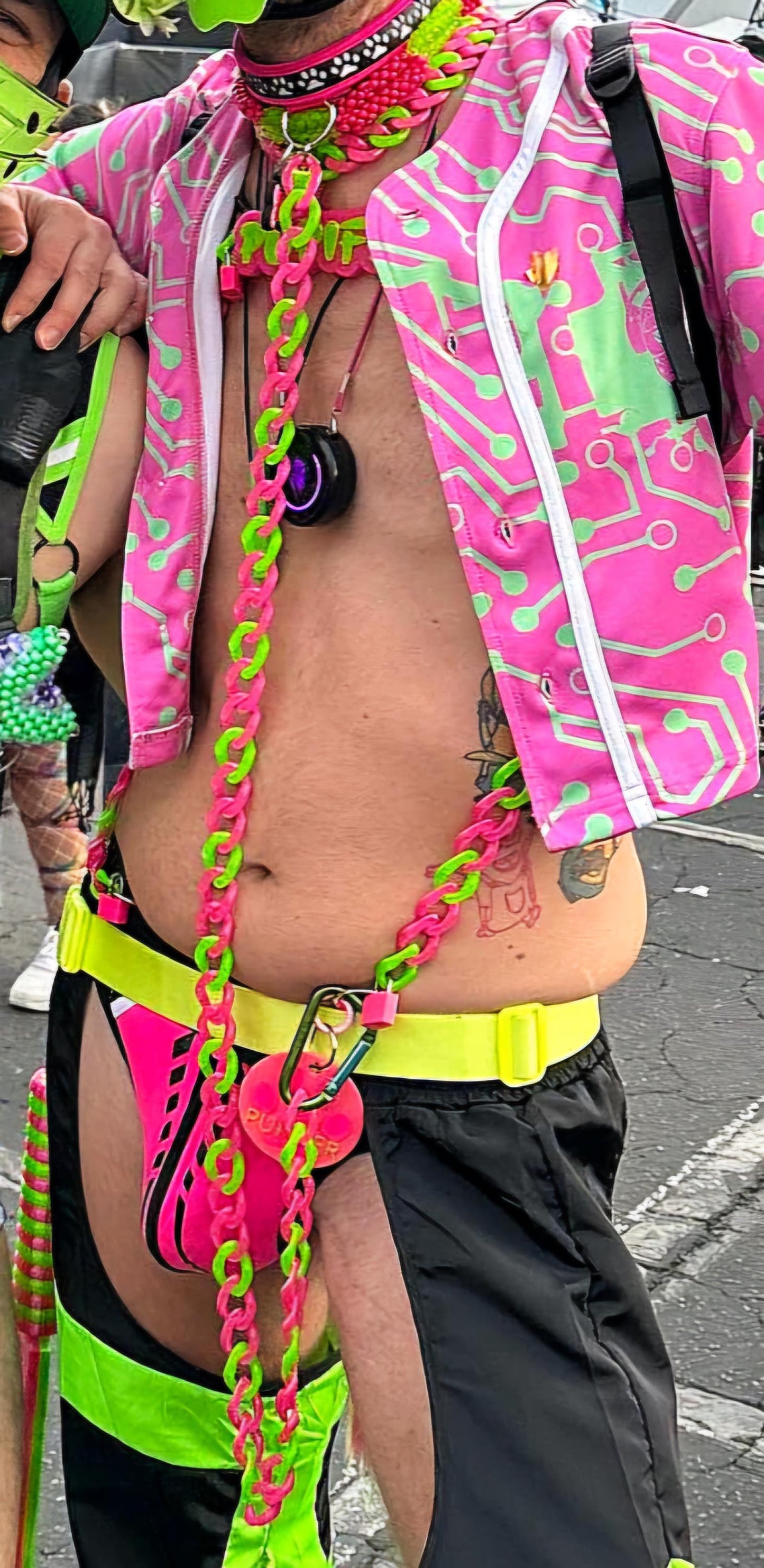 3D Printed Cuban Chain Leash with Matching Padlock Pupifer's Paddles