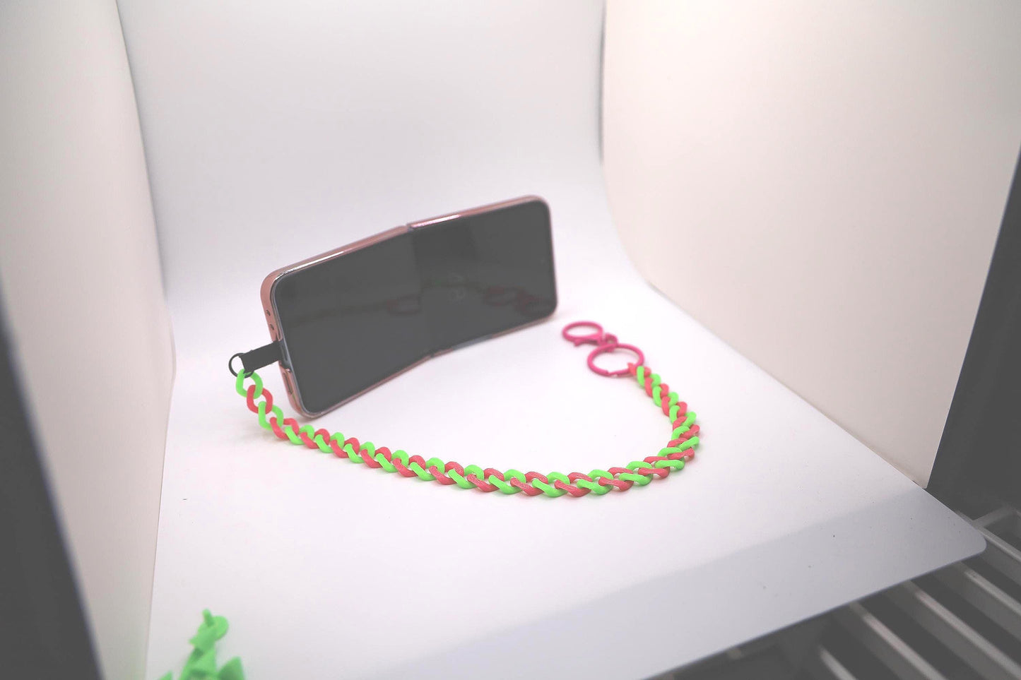 3D Printed Cuban Chain Phone Lanyard Pupifer's Paddles