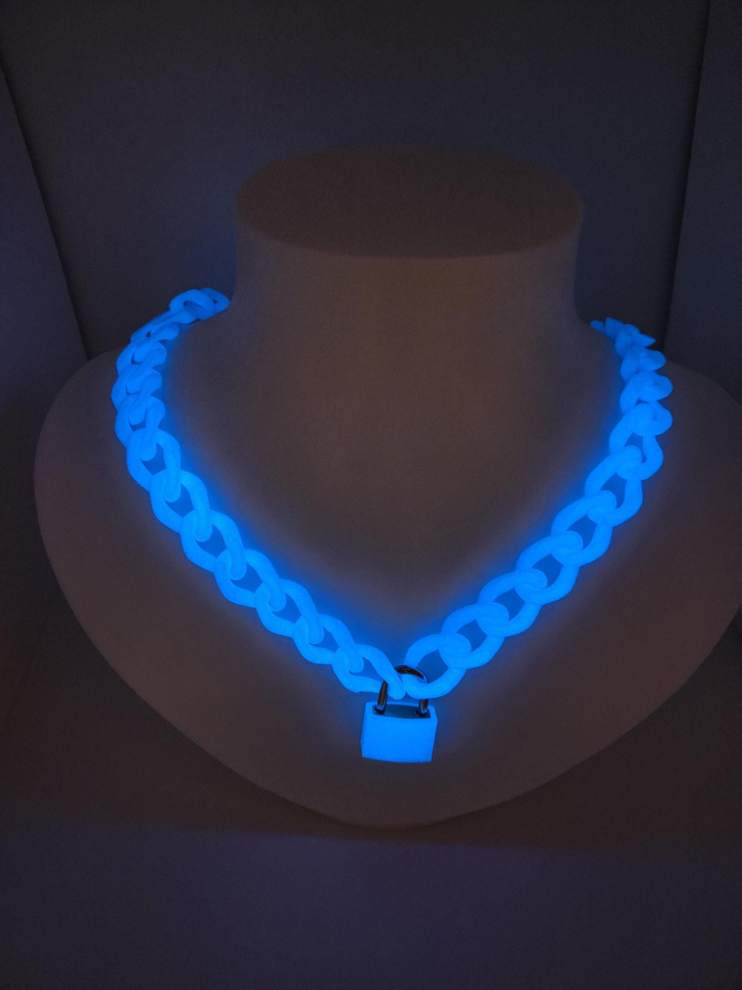 3D Printed Cuban Chain Leash with Matching Padlock Pupifer's Paddles