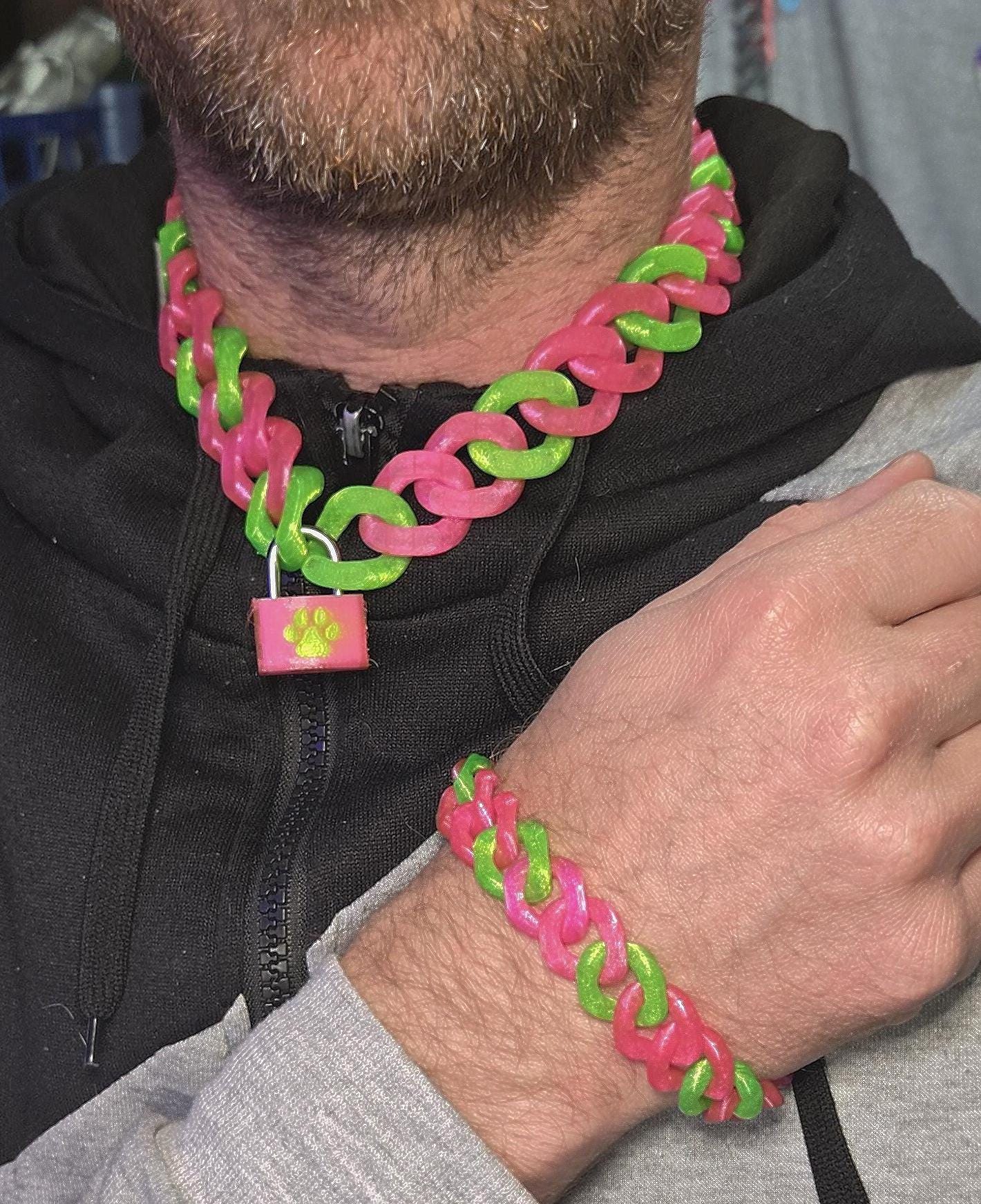 3D Printed Cuban Chain Bracelet – Colorful, Customizable, Durable & Stylish Pupifer's Paddles