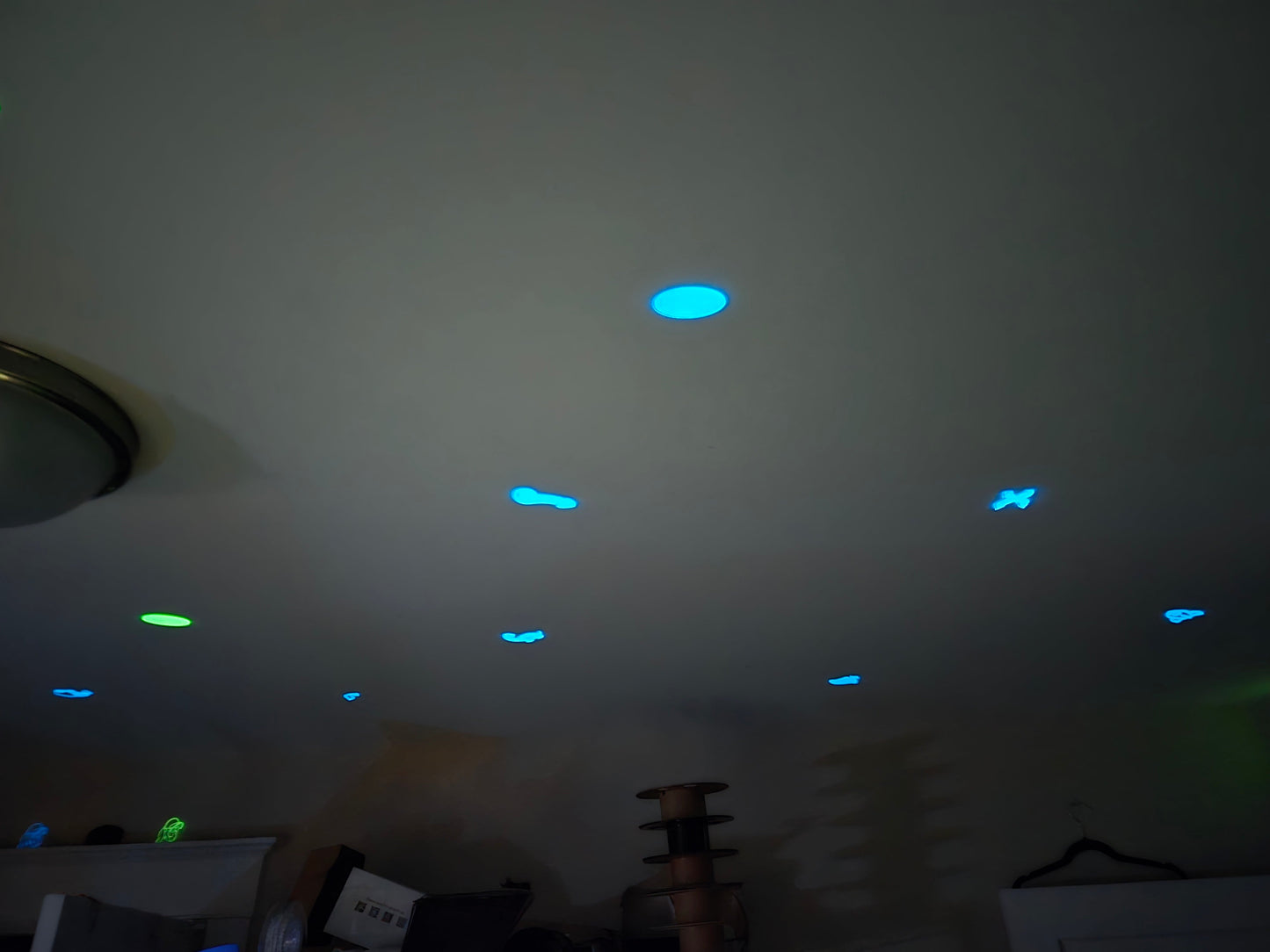 3D Printed Glow-in-the-Dark Ceiling Stickers Pupifer's Paddles